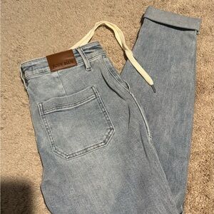 Judy Blue Women's Light Blue Straight Leg Jeans